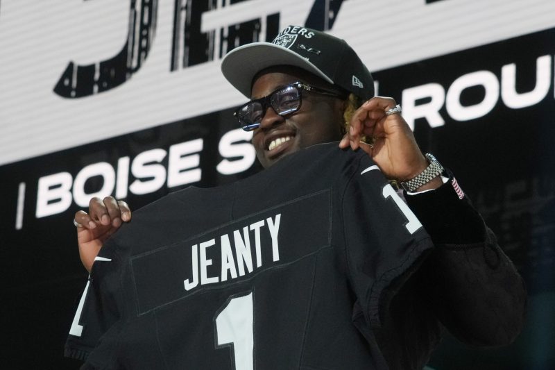 2025 NFL draft tracker: Analysis of all 32 first-round picks