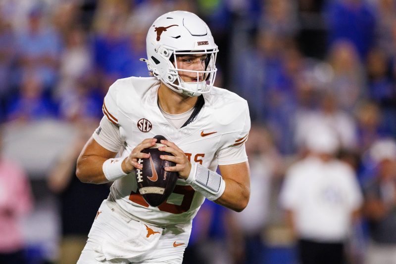 Arch Manning struggles in Texas’ ugly overtime win vs. Kentucky