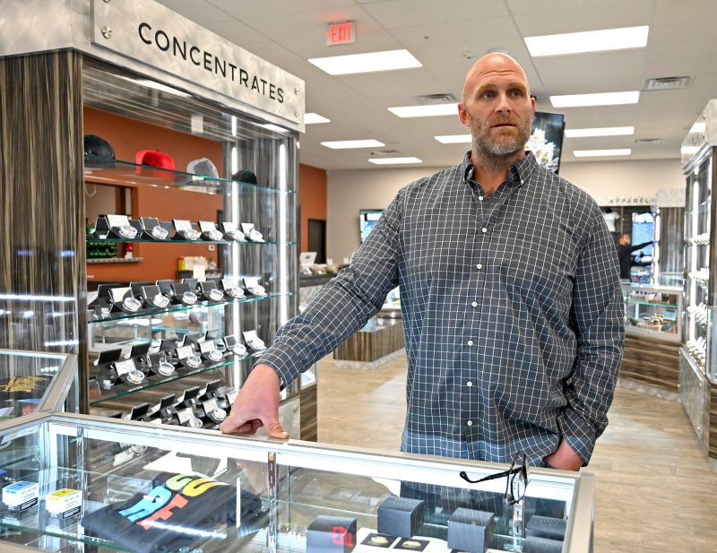 Former NFL lineman makes plea to strike hemp ban from funding bill